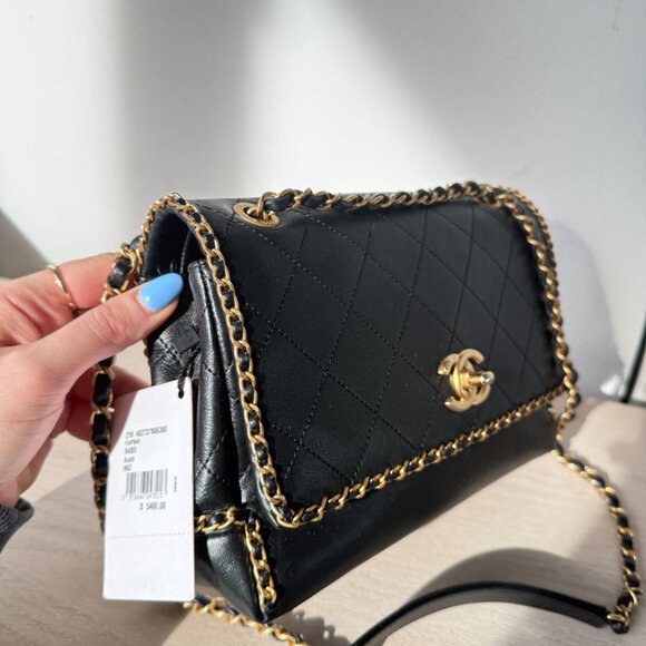 NWT CHANEL Small Flap Bag Black Leather Diamond Quilted Gold-tone Chain Strap - Picture 4 of 15